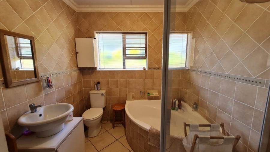 2 Bedroom Property for Sale in Dana Bay Western Cape